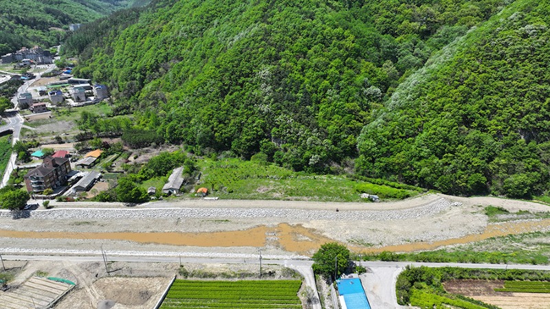 DJI_20250430112617_0042_D.JPG